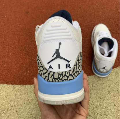 Air Jordan 3 Retro 'UNC'