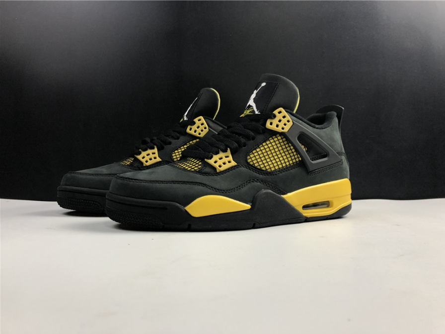 Air Jordan 4 Retro 'Thunder' 2012