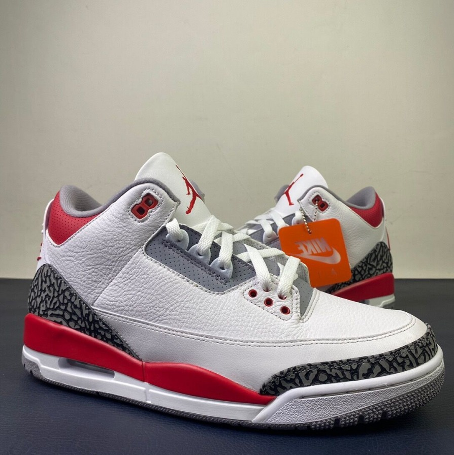 Air Jordan 3 Retro 'Fire Red' 2022