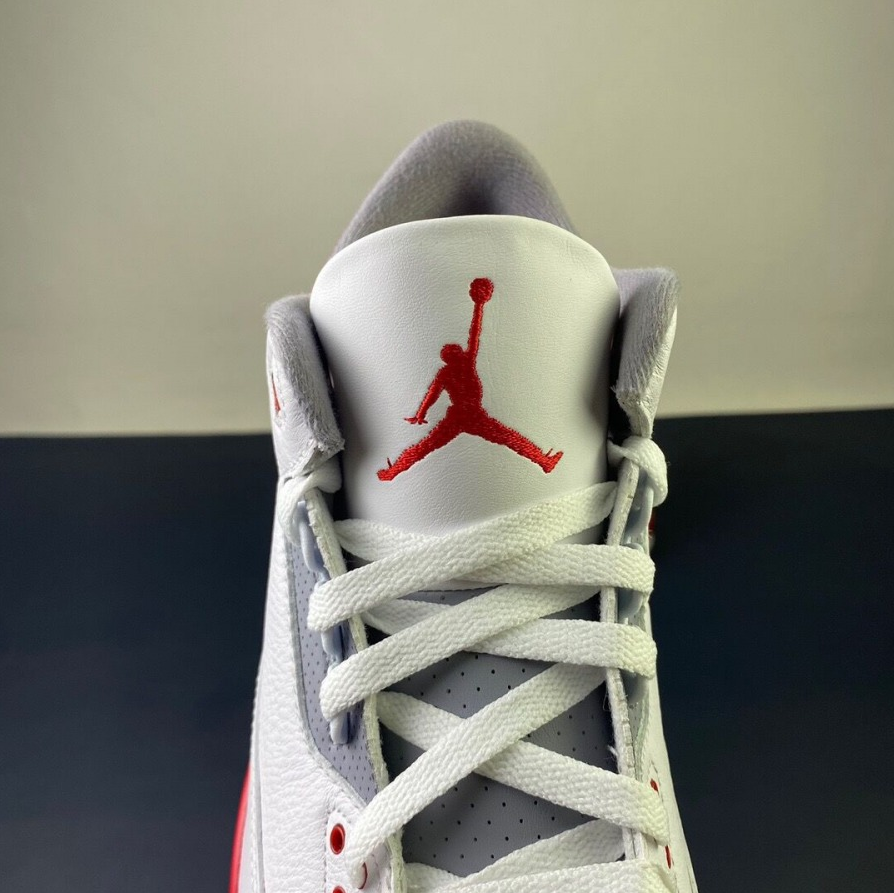 Air Jordan 3 Retro 'Fire Red' 2022